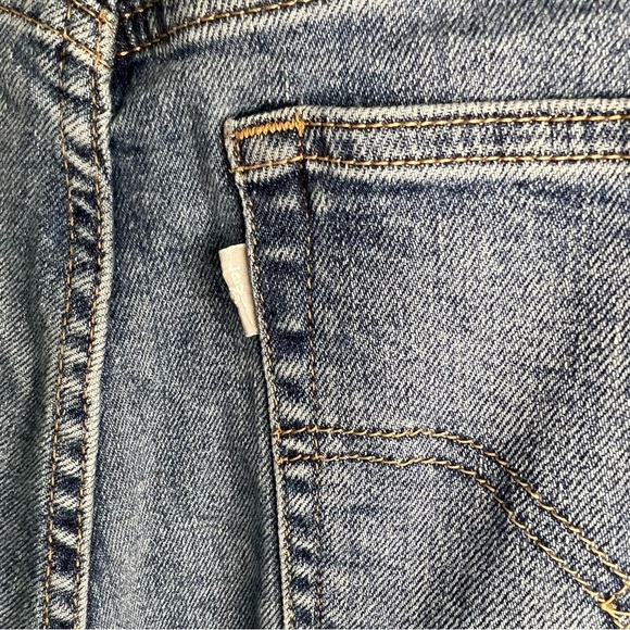 Levi's Silver Tab Mom Jeans Baggy High Rise Ankle Sz 32x27 Wasit 32 Light Wash - Picture 9 of 13